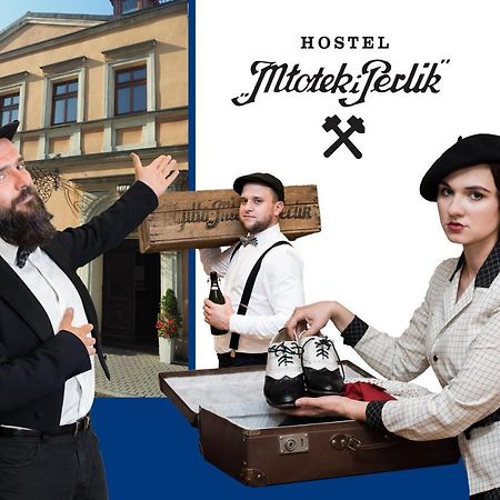 Hostel Mlotek I Perlik Tarnowskie Góry Kültér fotó