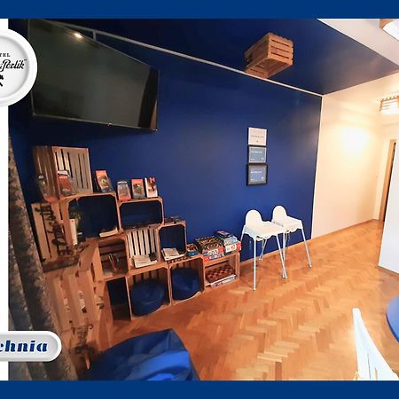 Hostel Mlotek I Perlik Tarnowskie Góry Kültér fotó