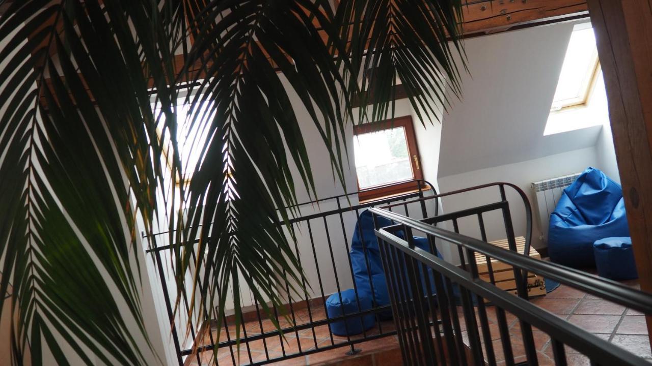Hostel Mlotek I Perlik Tarnowskie Góry Kültér fotó