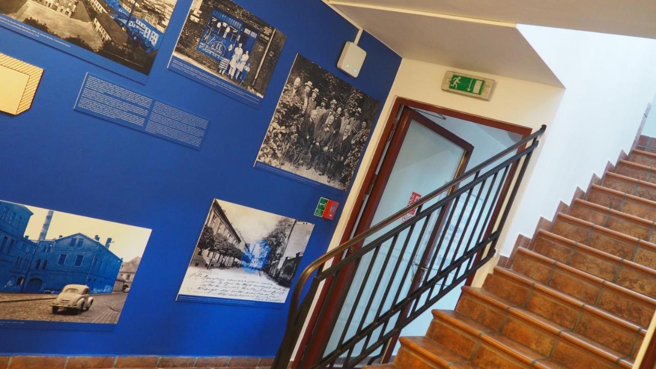 Hostel Mlotek I Perlik Tarnowskie Góry Kültér fotó
