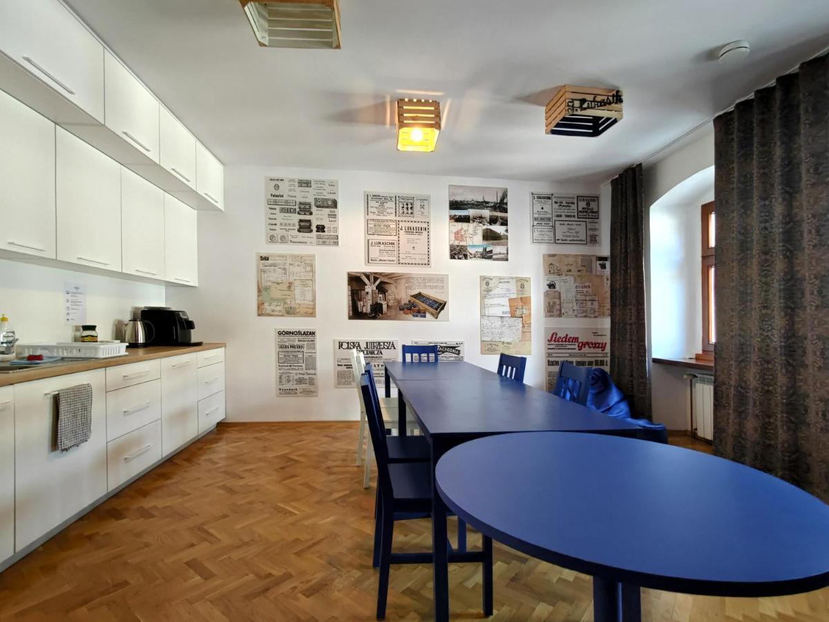 Hostel Mlotek I Perlik Tarnowskie Góry Kültér fotó
