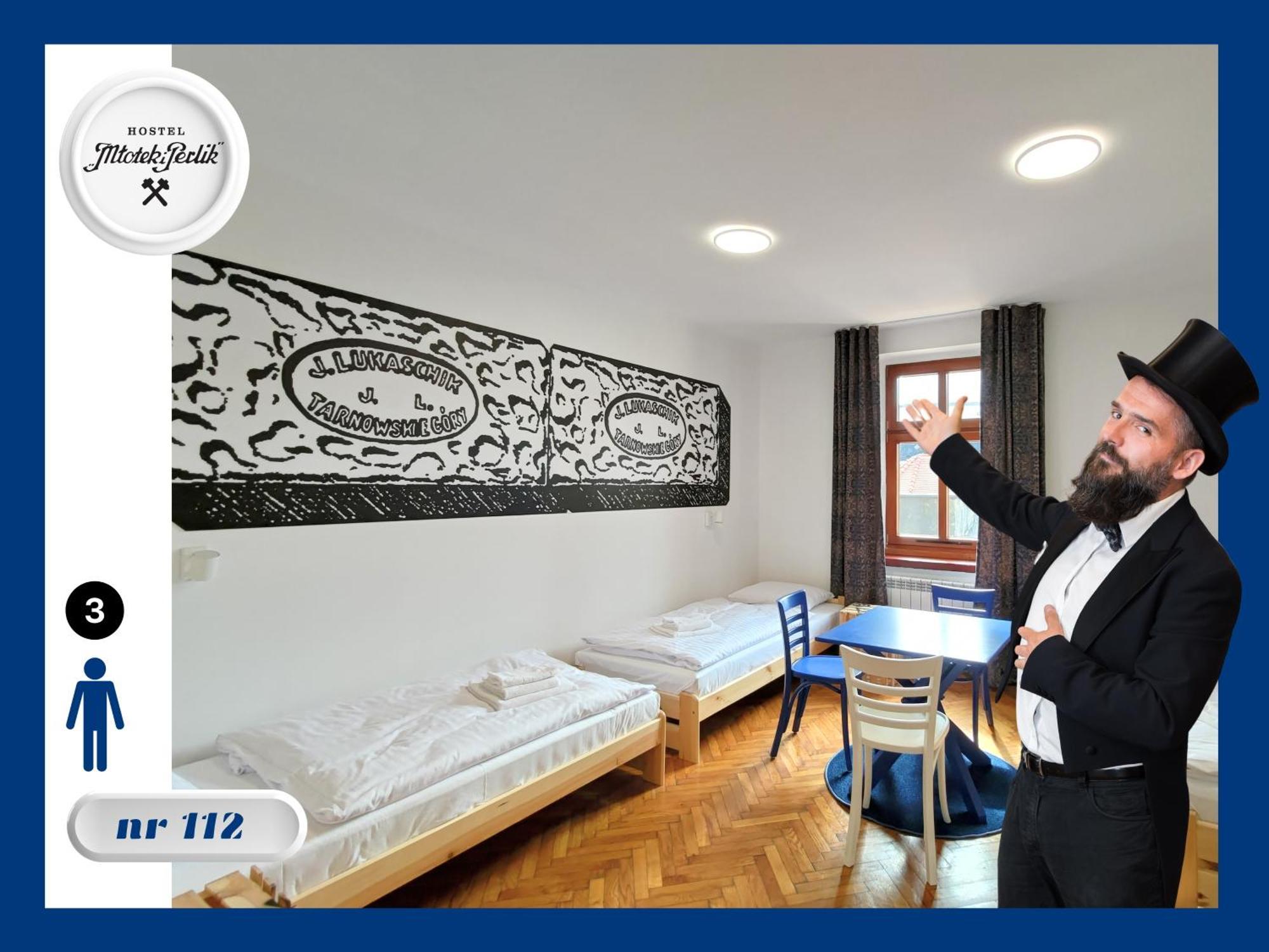 Hostel Mlotek I Perlik Tarnowskie Góry Kültér fotó