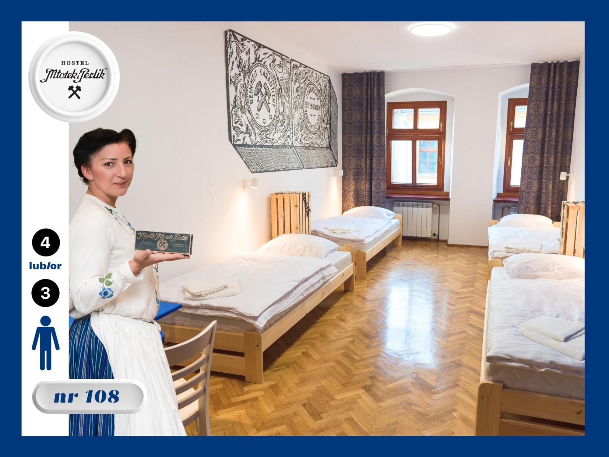 Hostel Mlotek I Perlik Tarnowskie Góry Kültér fotó