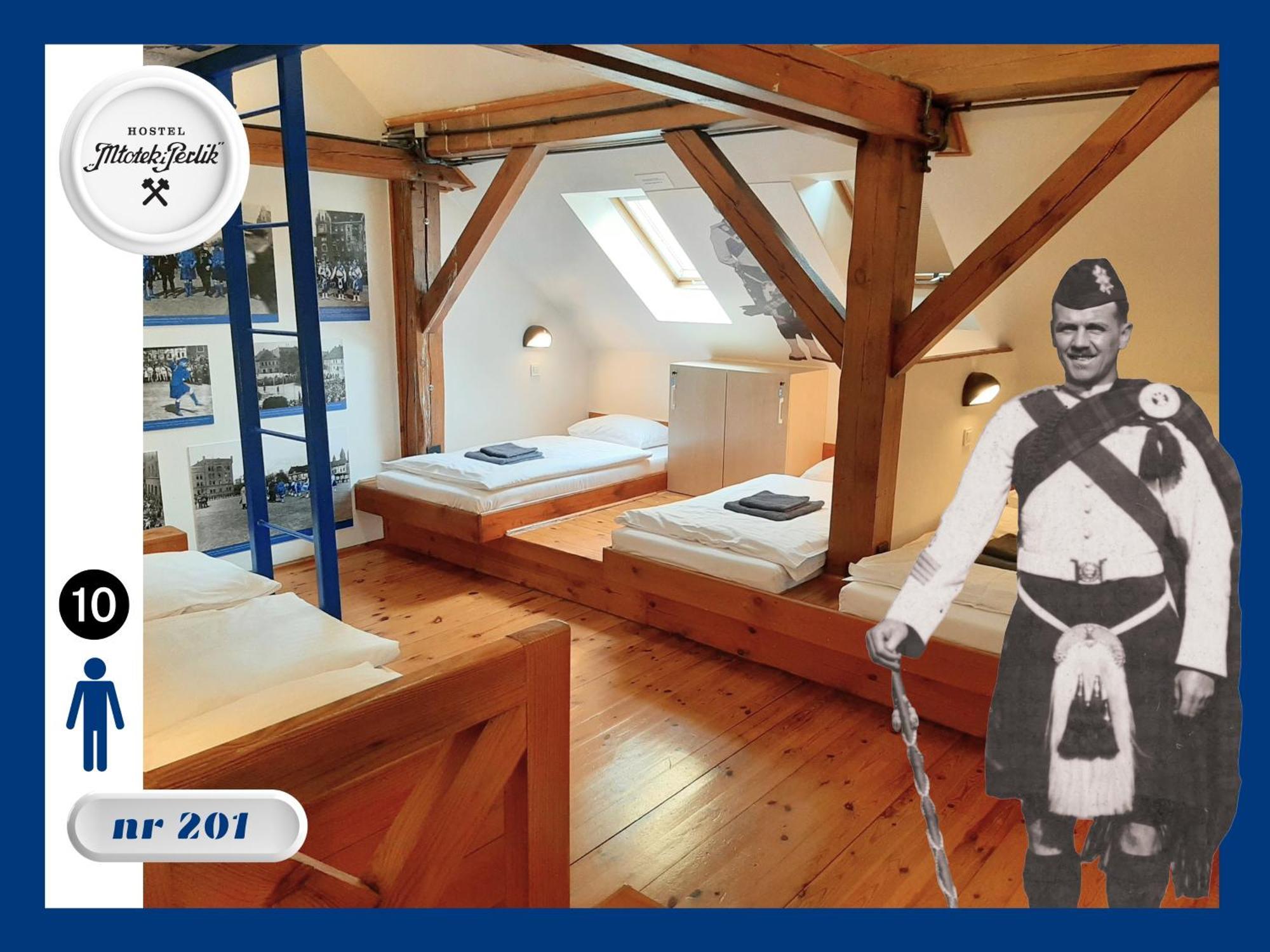 Hostel Mlotek I Perlik Tarnowskie Góry Kültér fotó